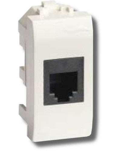Розетка RJ-45 Brava 1 модуль белая (76457B): Розетка компьютерная экранированная с одним разъёмом в Рязани